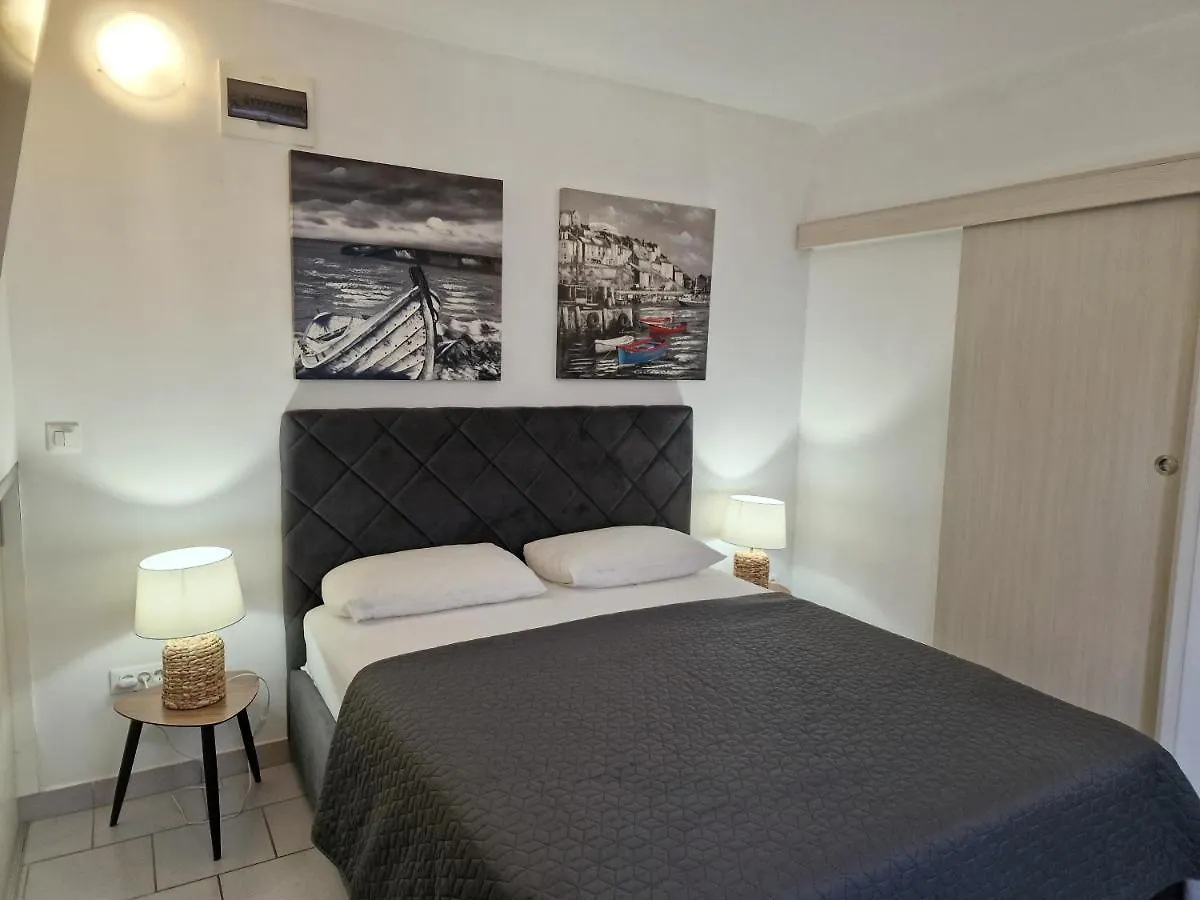 Apartment Stay Inn contacts